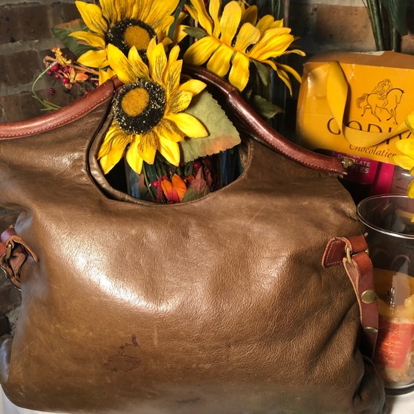 Jas M.B. London Shoulder Bag - Picture 3 of 8